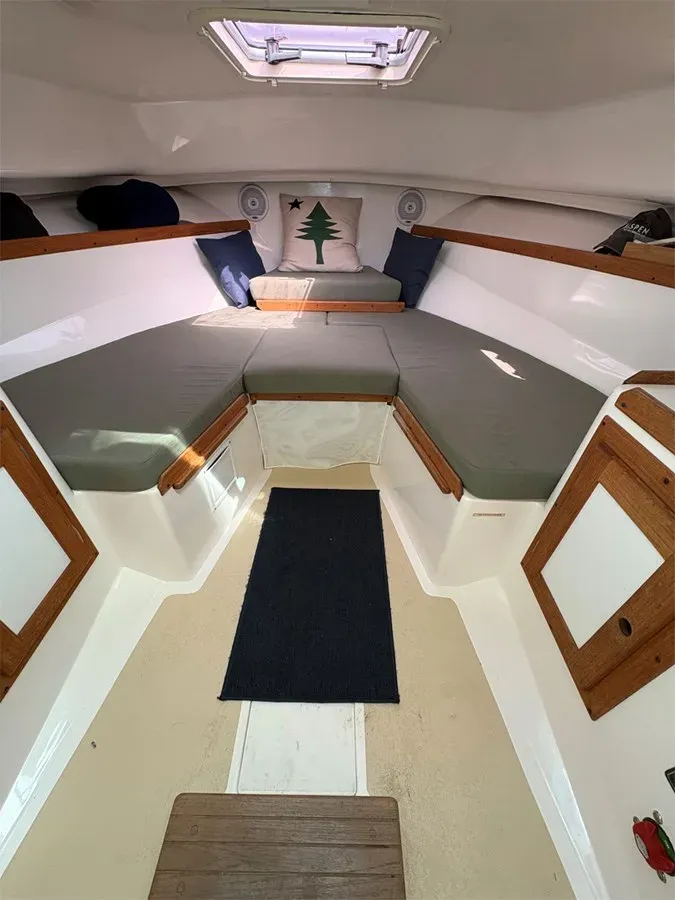 best yacht sales deals WAHINE 25
