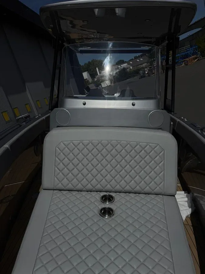 Buy a Iguana Sport 2025 at Shestakov Yacht Sales