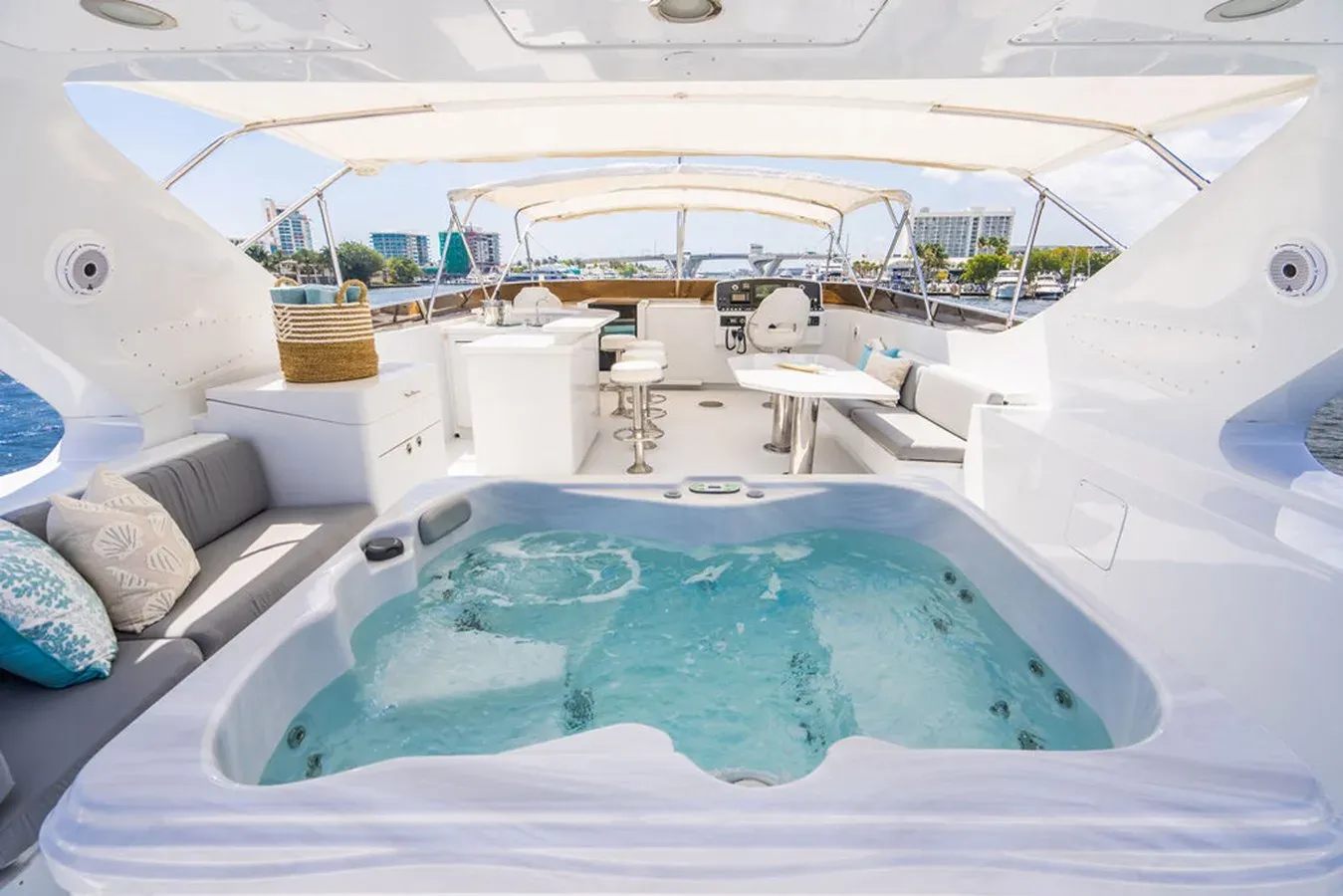 best yacht sales deals CARPE DIEM 2000