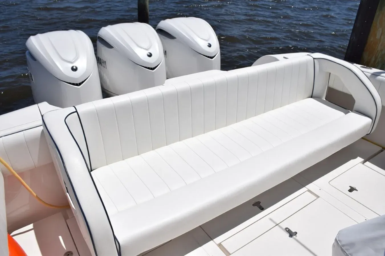 ISLA REINA - INTREPID POWERBOATS INC