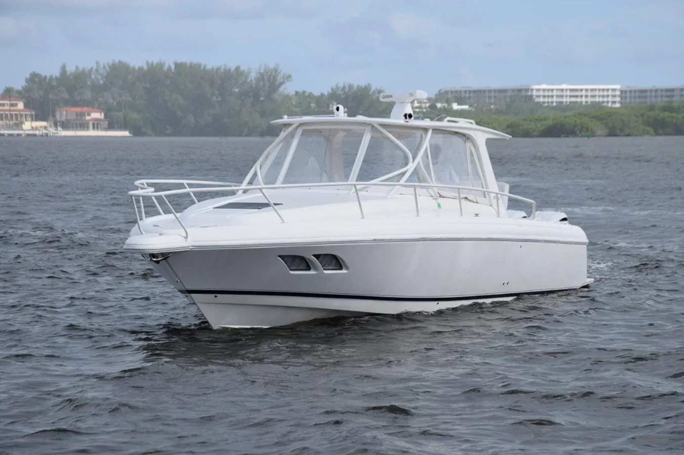 Buy a yacht ISLA REINA 2010