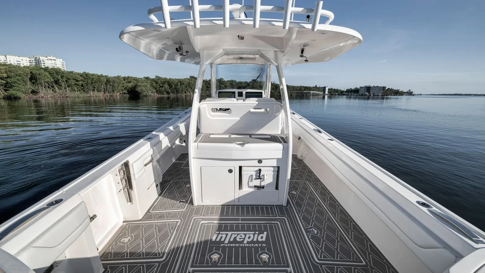 the best price on LITTLE HOO 375 Nomad SE