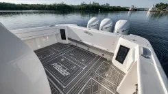 the best price on LITTLE HOO - Intrepid
