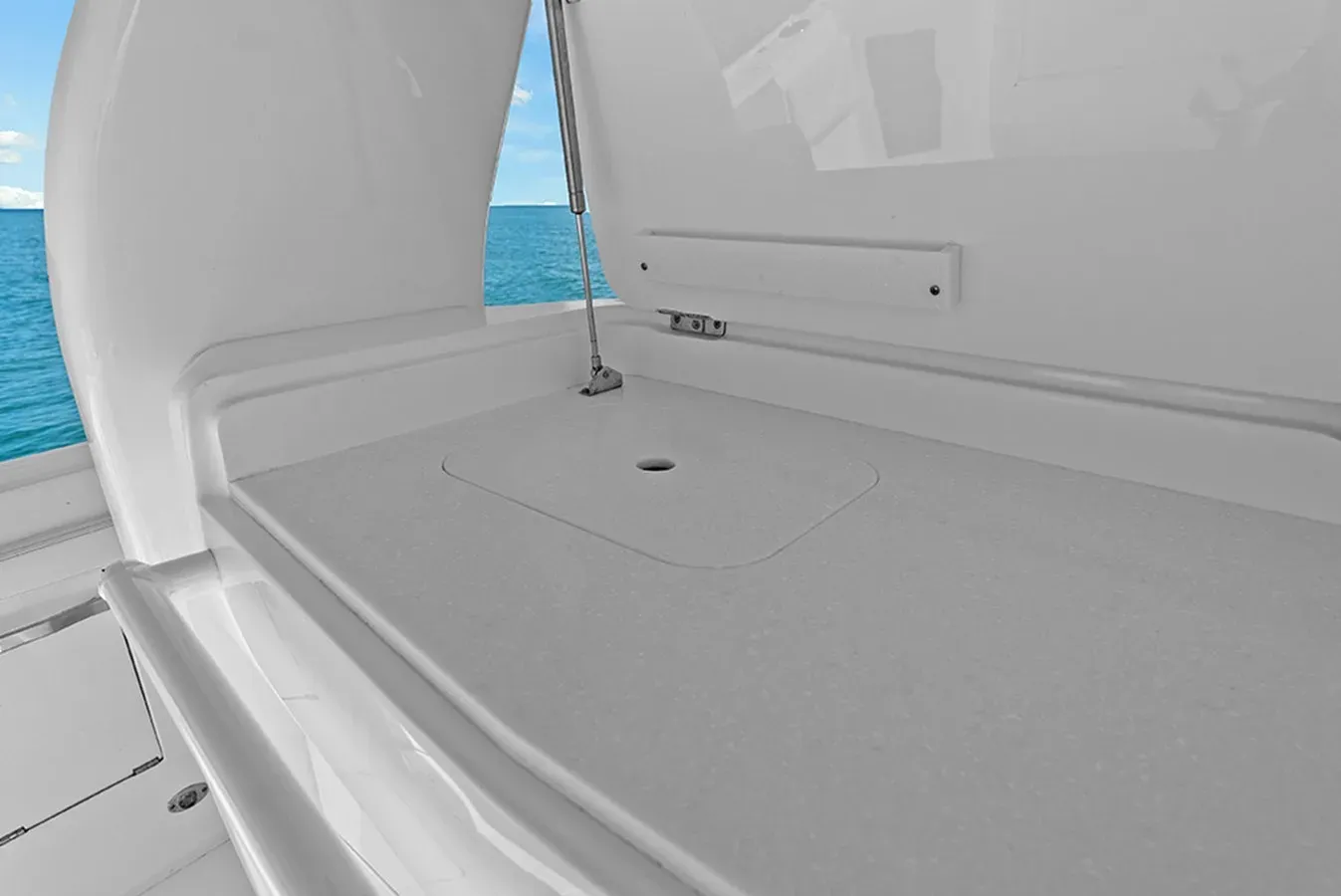 Buy a yacht SPONTANEOUS - Intrepid