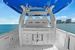 Buy a yacht SPONTANEOUS - Intrepid