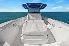 Buy a yacht SPONTANEOUS 2022