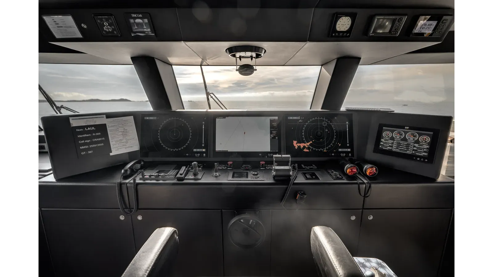 Buy a yacht L.A.U.L - ISA YACHTS