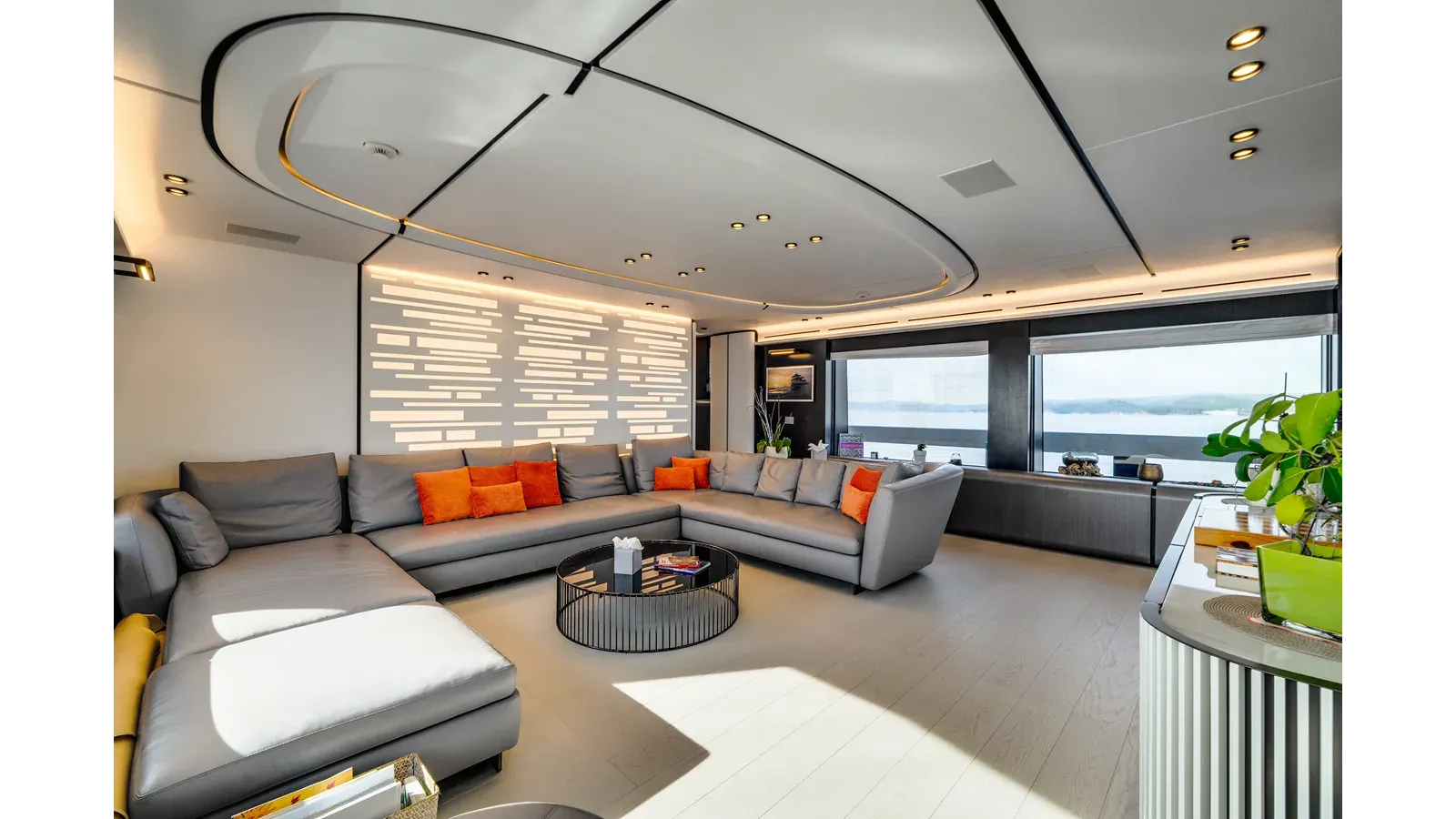 Buy a L.A.U.L 130 at Shestakov Yacht Sales