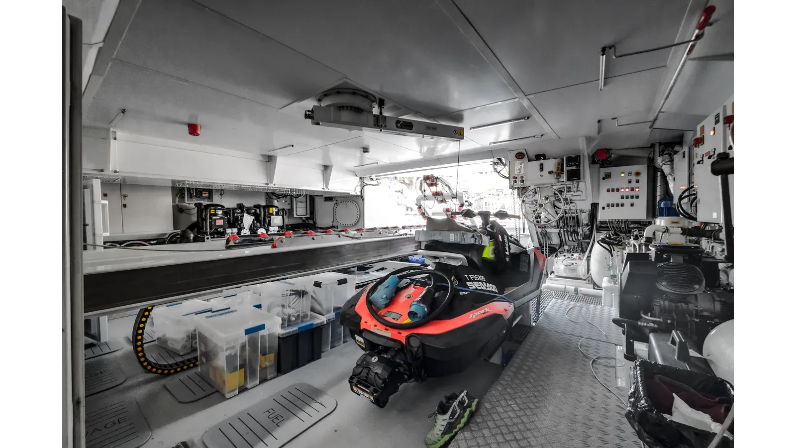 the best price on L.A.U.L - ISA YACHTS