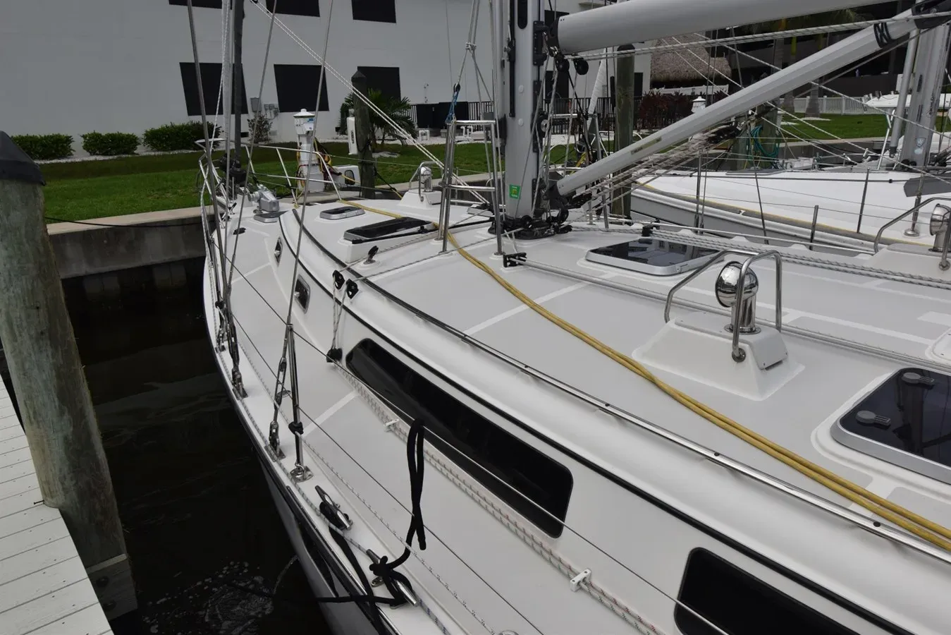 Buy a yacht Journey 439