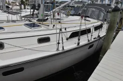 Journey - ISLAND PACKET yacht sale