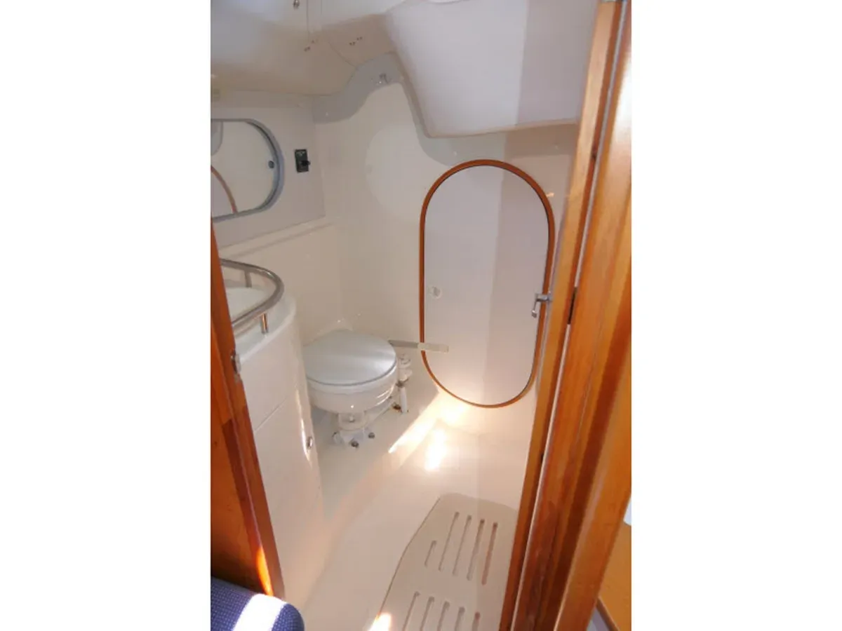 best yacht sales deals OBLIO - J BOATS