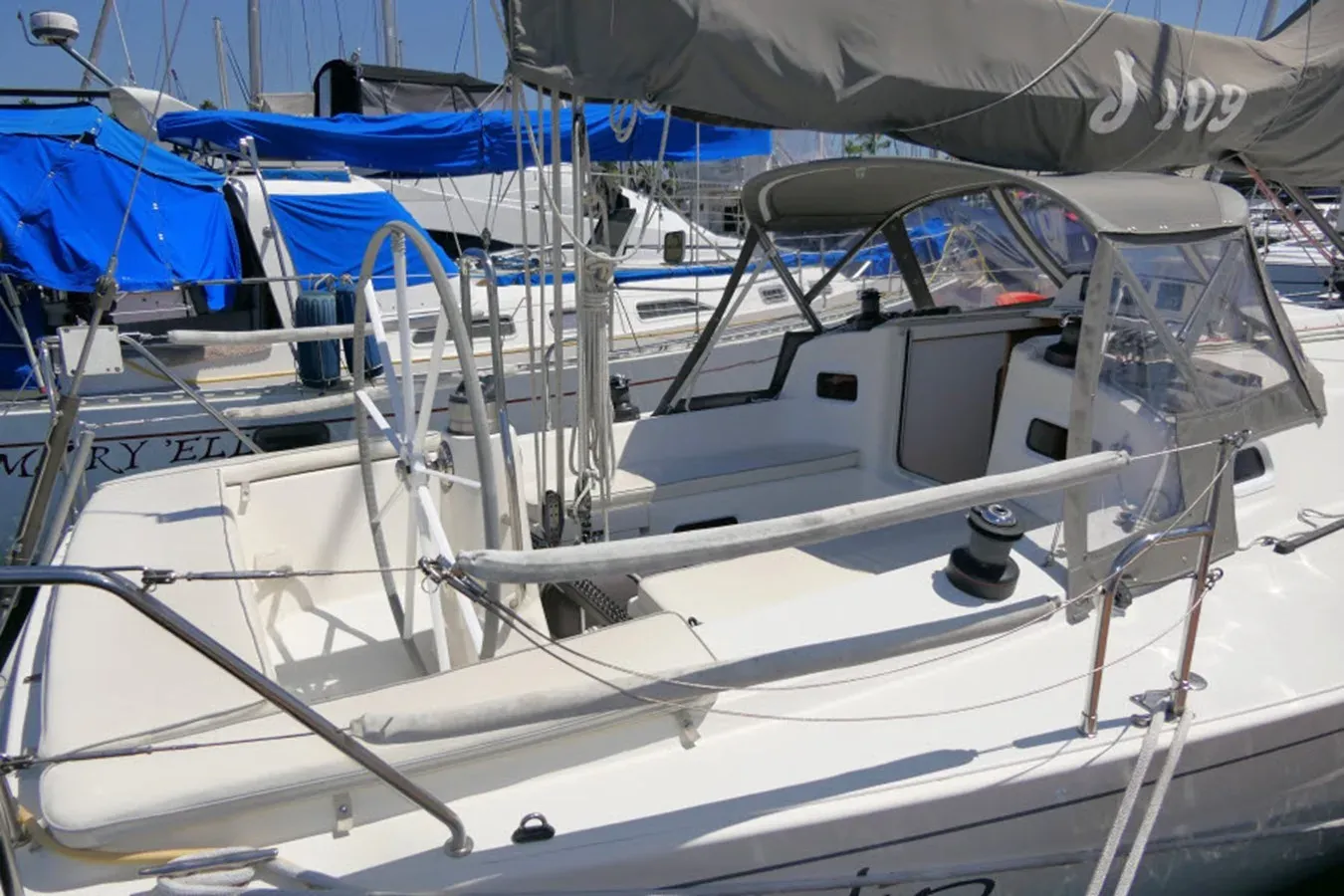 OBLIO J109 yacht sale