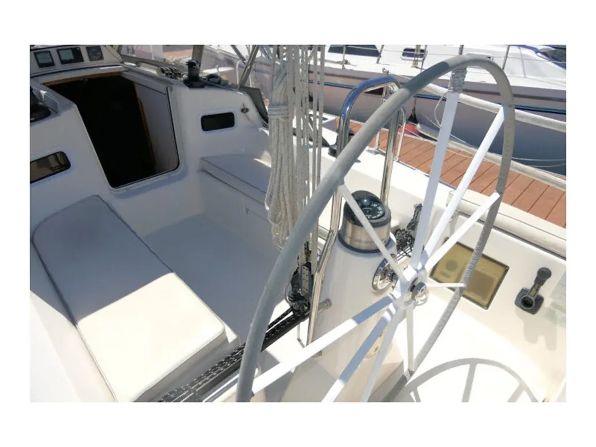OBLIO - J BOATS yacht sale