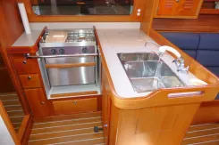 Buy a yacht OBLIO - J BOATS