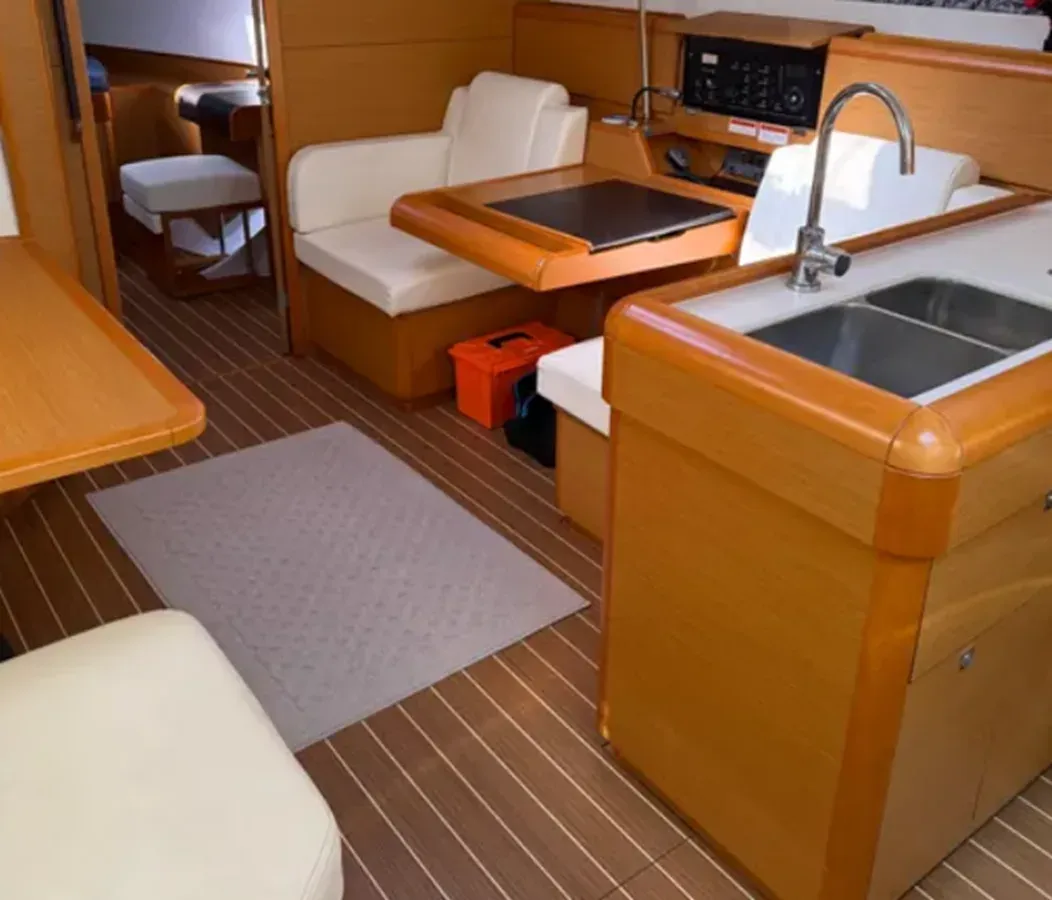 Jeanneau Sun Odyssey 469 price
