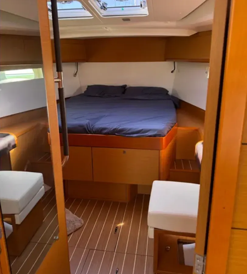 Jeanneau Sun Odyssey 469 2015