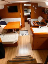 Buy a yacht Jeanneau Sun Odyssey 469 - Jeanneau