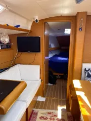 Buy a yacht NA Sun Odyssey 409