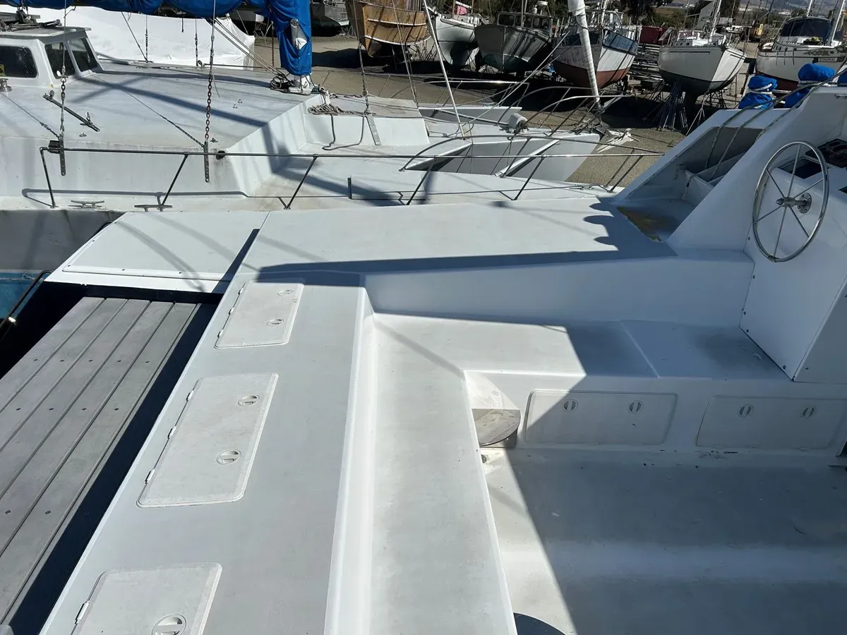 Buy a yacht MANTA