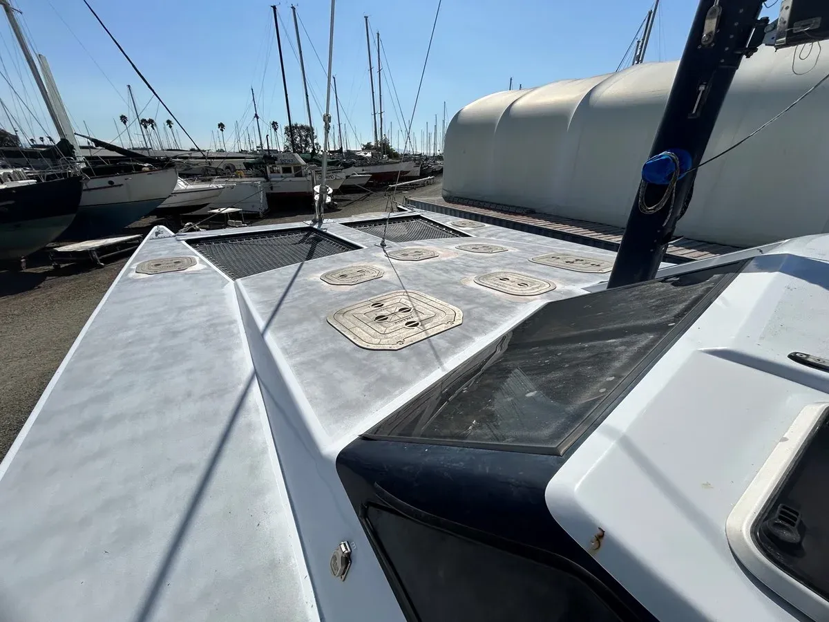 MANTA 57 yacht sale