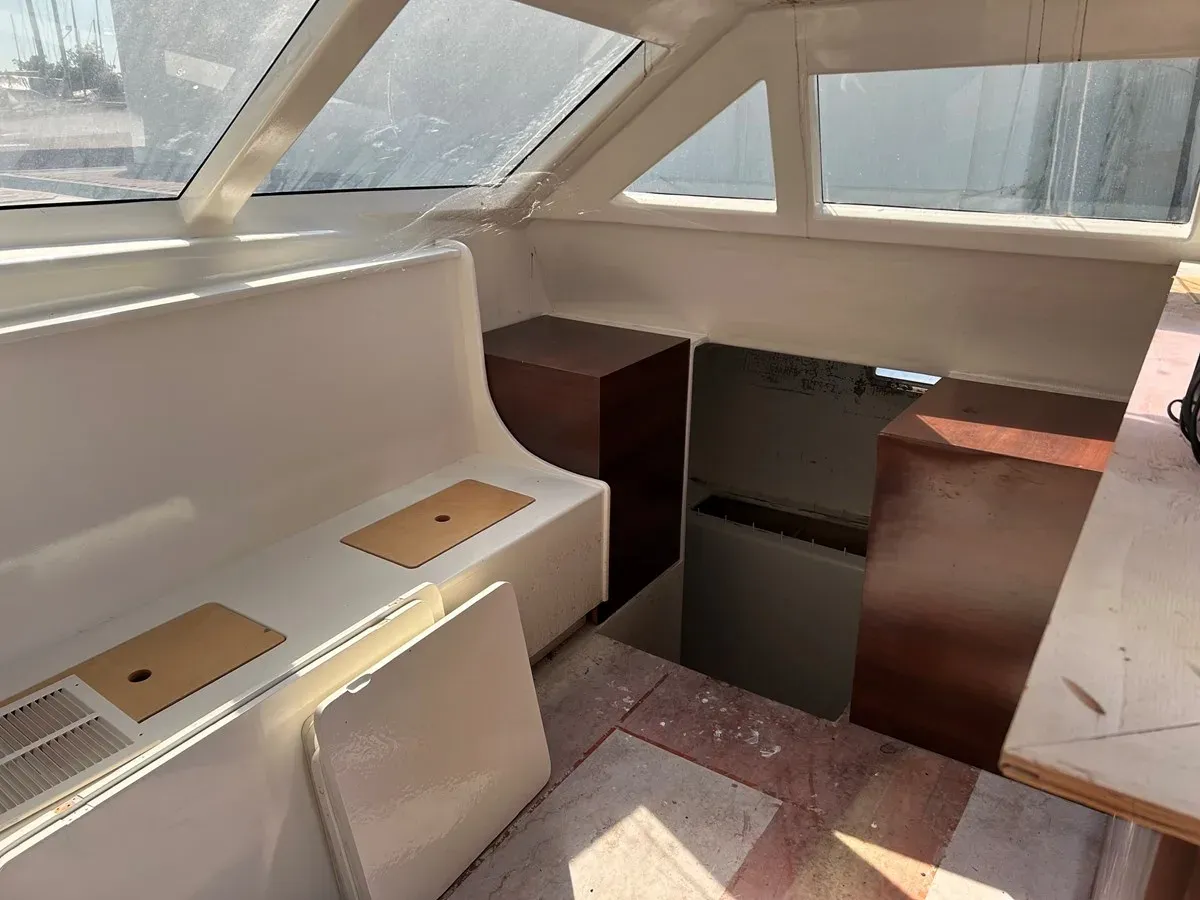 the best price on MANTA 57