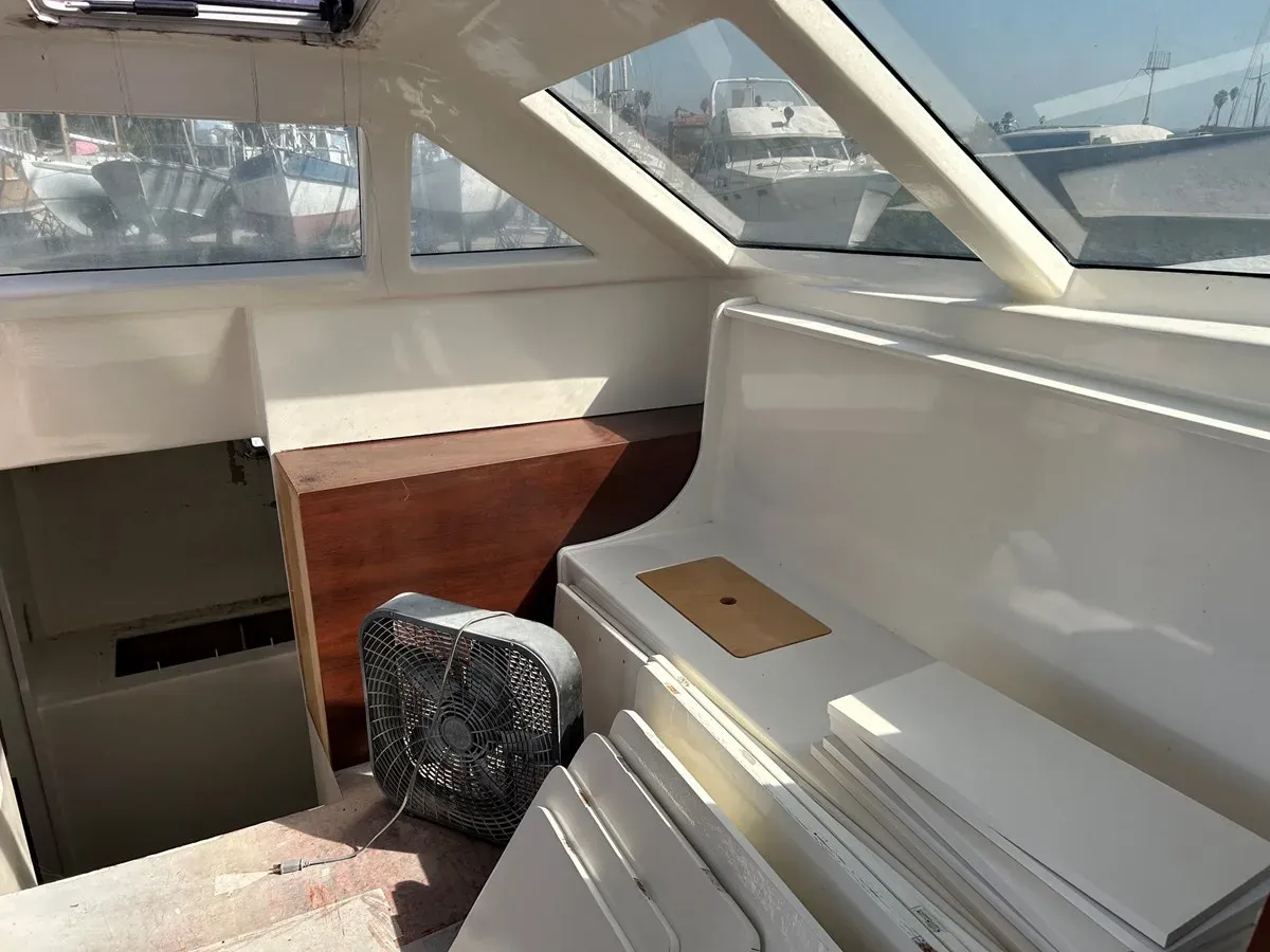 Buy a yacht MANTA