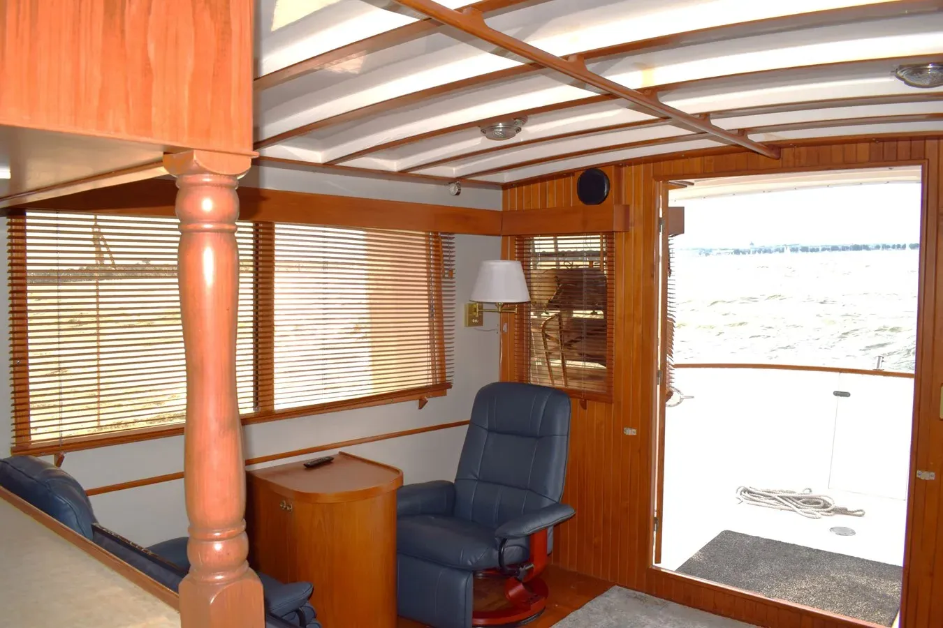 Buy a TURIYA 42 Classic Stabilized at Shestakov Yacht Sales