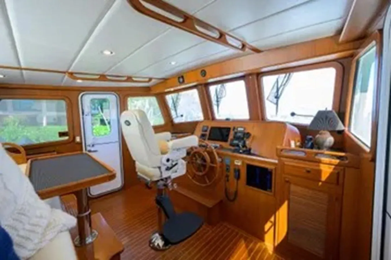 Buy a RUFOUS 2013 at Shestakov Yacht Sales