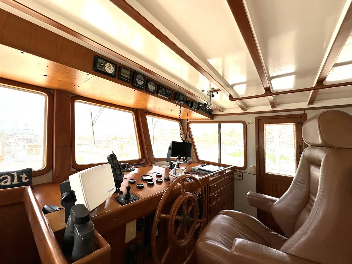 Buy a DREAM WEAVER - KROGEN at Shestakov Yacht Sales