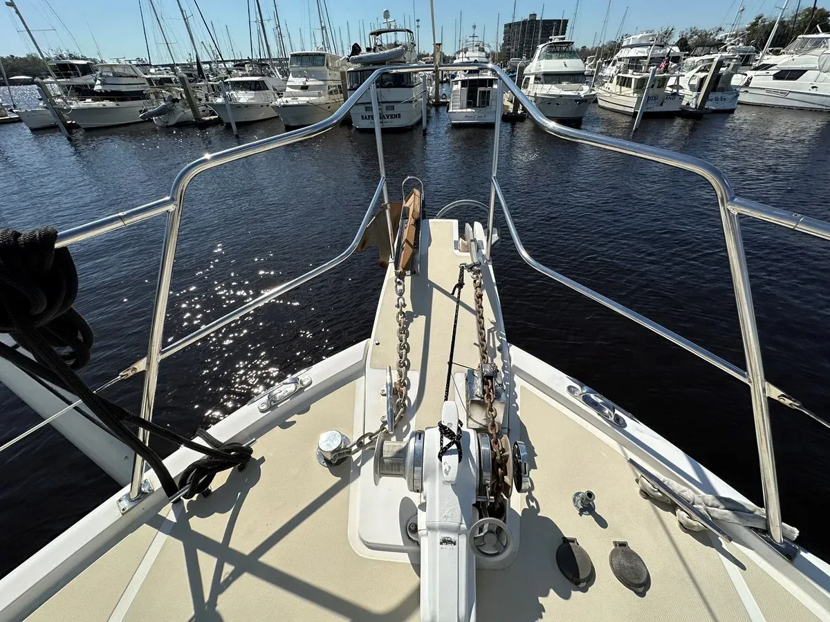 Buy a yacht DREAM WEAVER