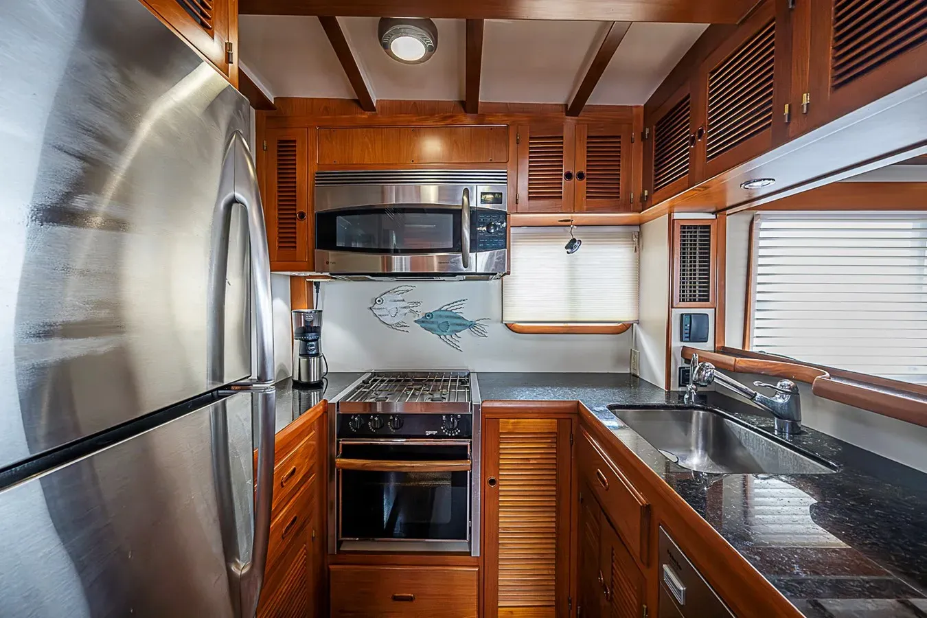 Buy a yacht Kimberly Ann 48 Widebody