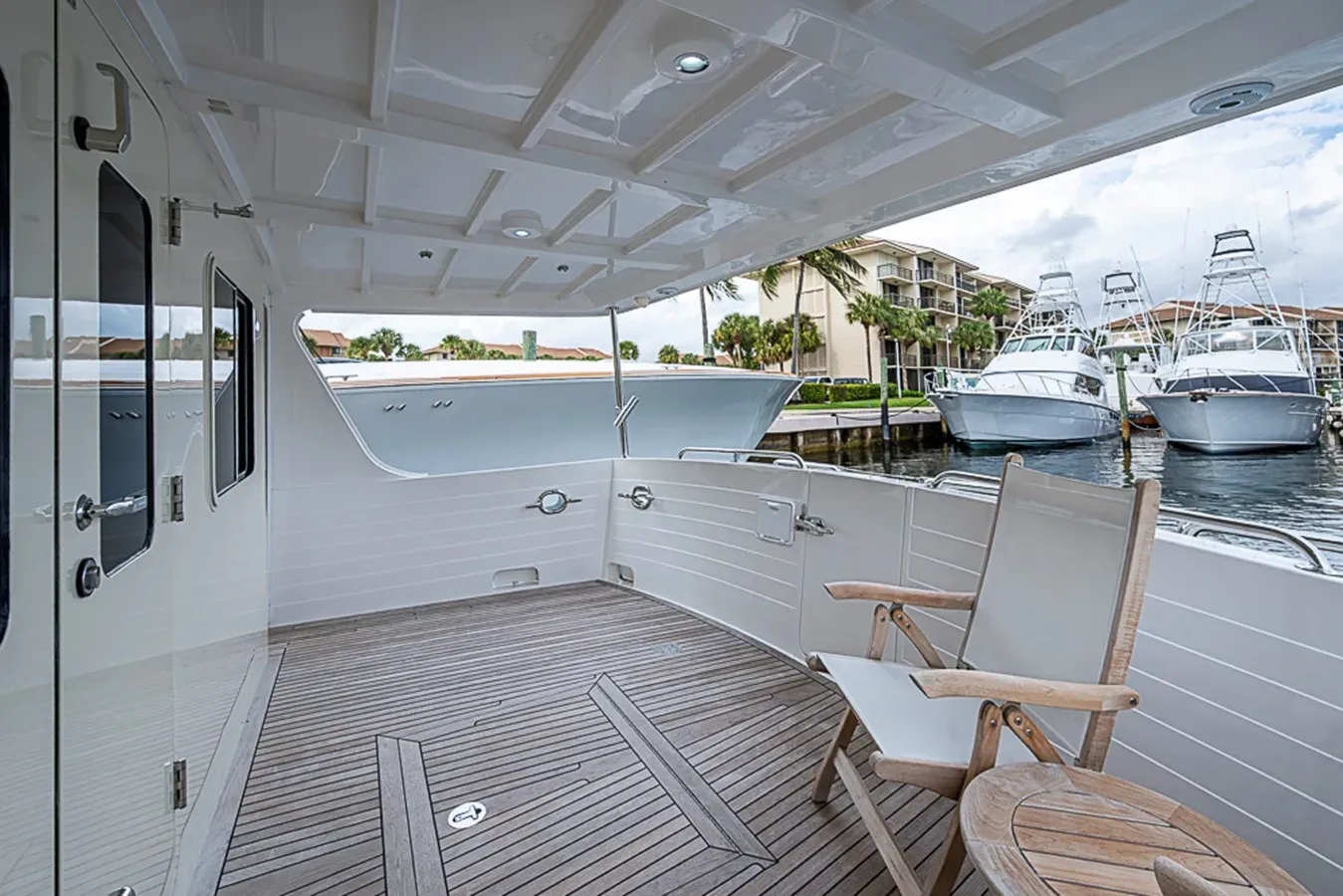 best yacht sales deals SEA HORSE 2016