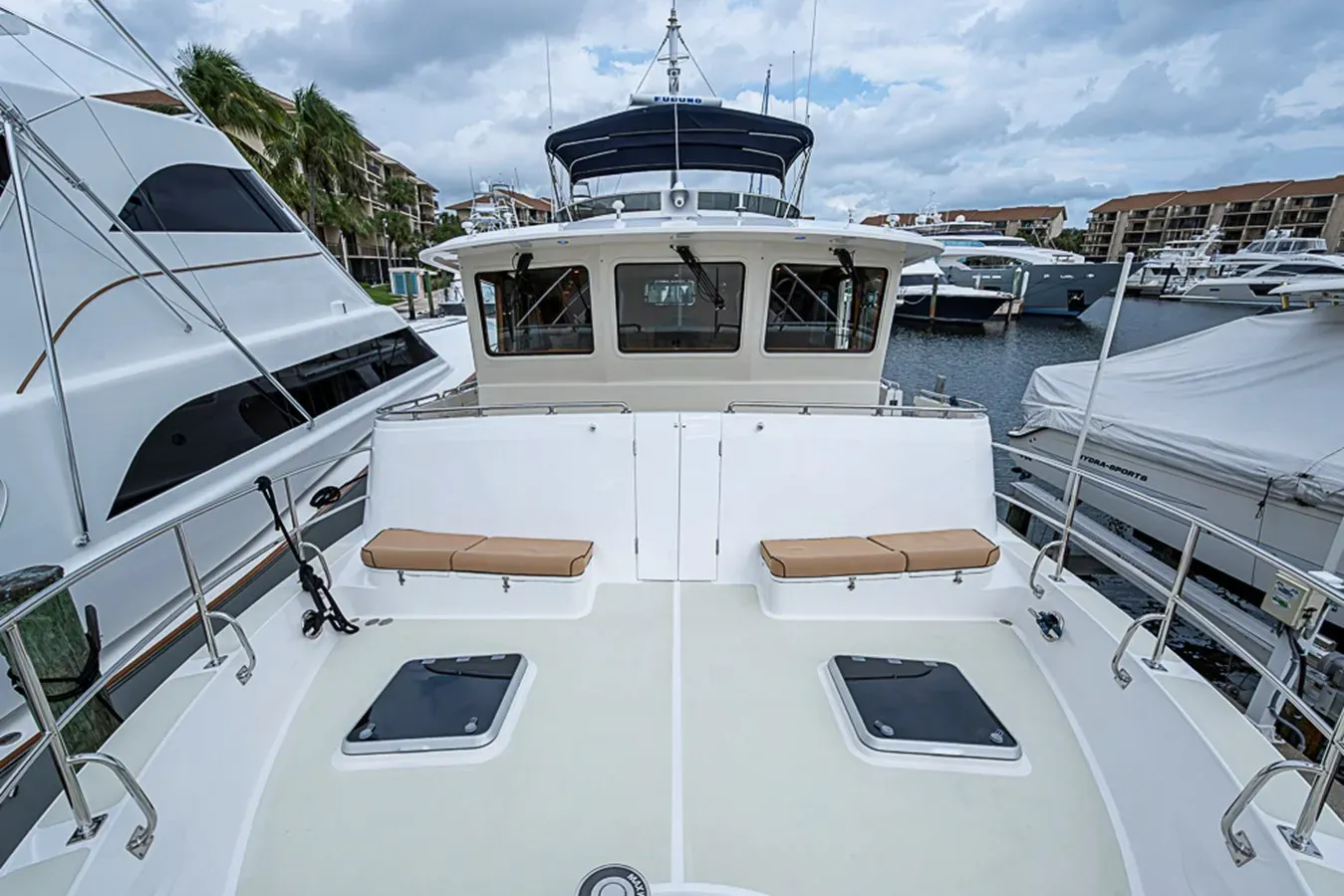Buy a SEA HORSE - KROGEN at Shestakov Yacht Sales