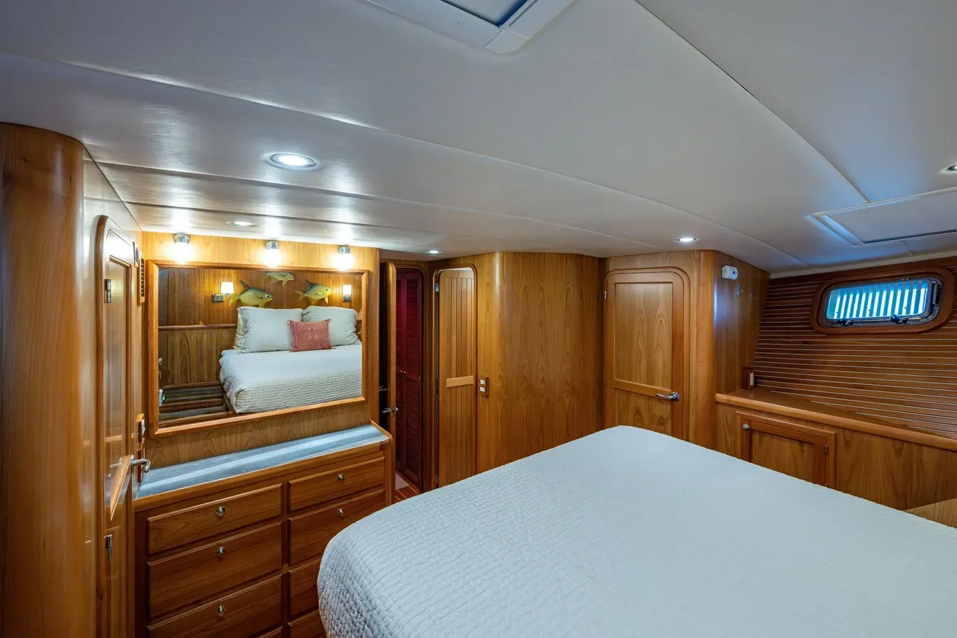 best yacht sales deals WIND KNOT 57