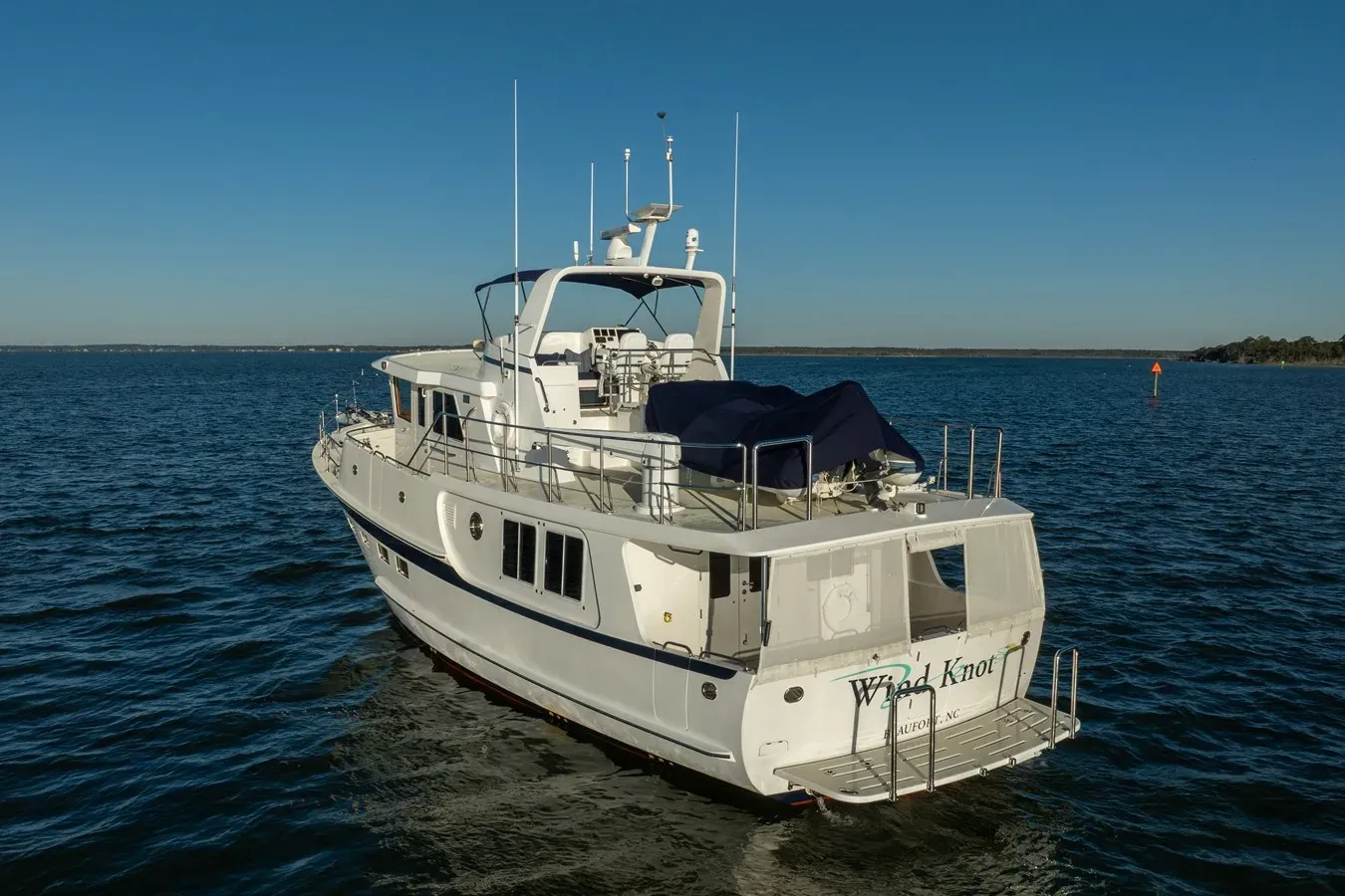 the best price on WIND KNOT