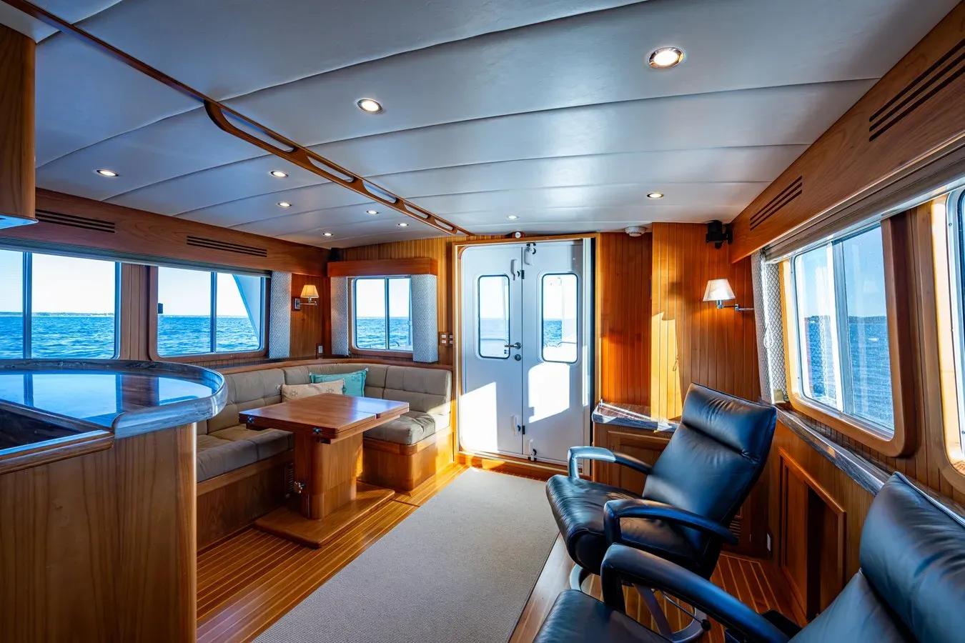 best yacht sales deals WIND KNOT
