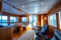 best yacht sales deals WIND KNOT