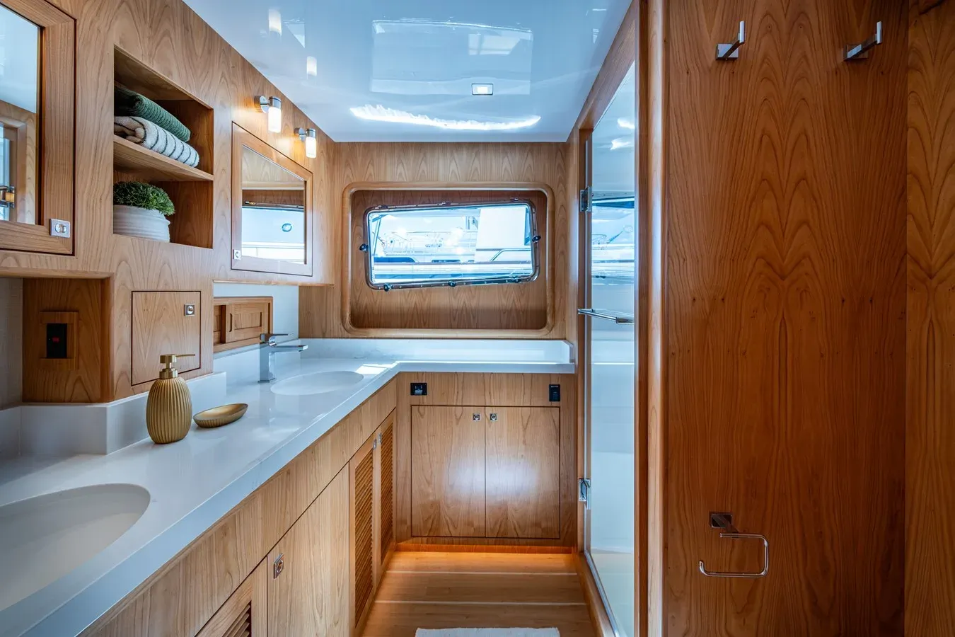 the best price on MER-SEA 2026