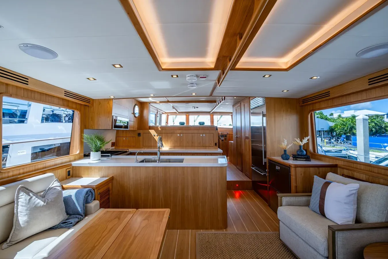 Buy a MER-SEA 60 at Shestakov Yacht Sales