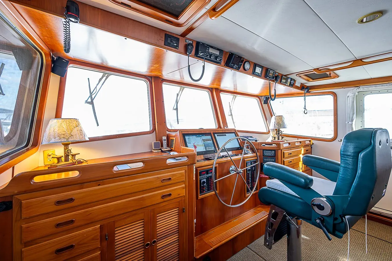Buy a yacht GANDALF - KROGEN