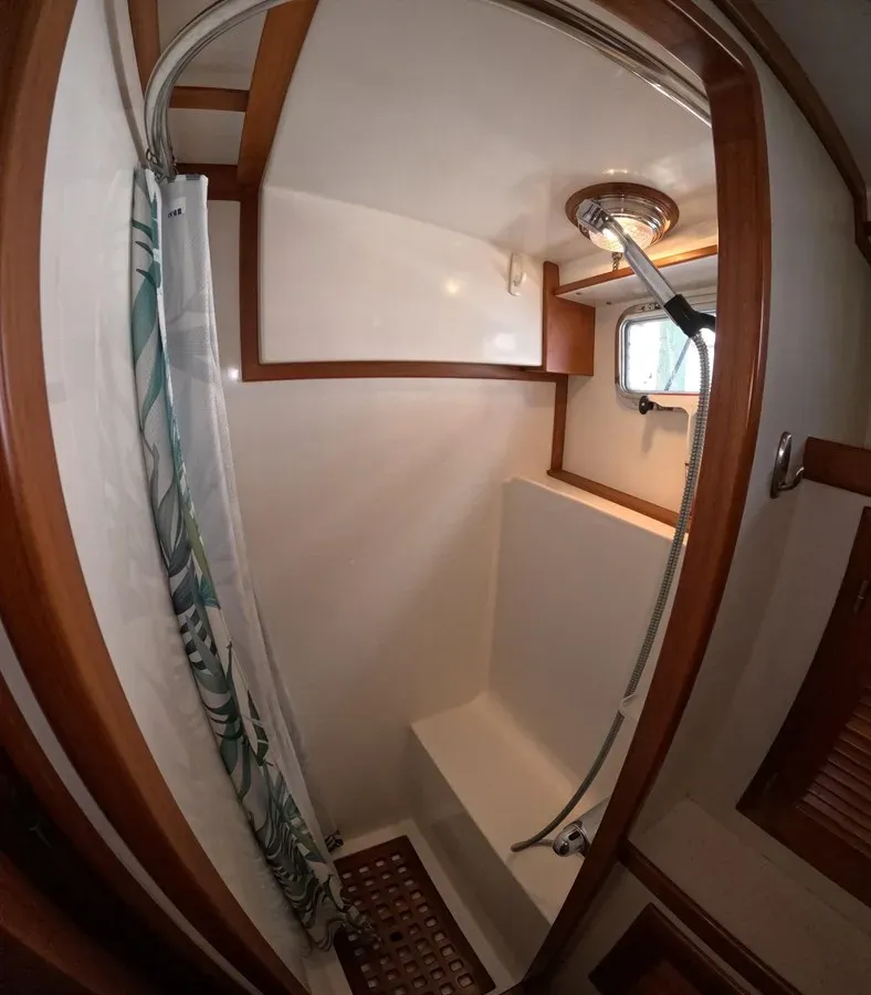 Buy a STILL WATERS Raised Pilothouse at Shestakov Yacht Sales