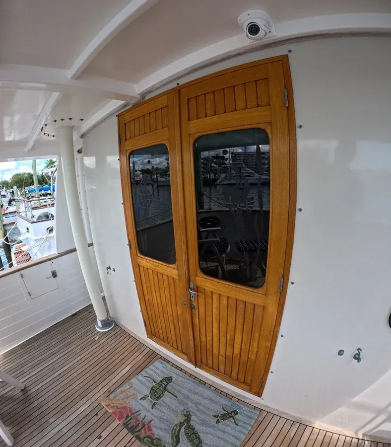 Buy a yacht STILL WATERS - KROGEN