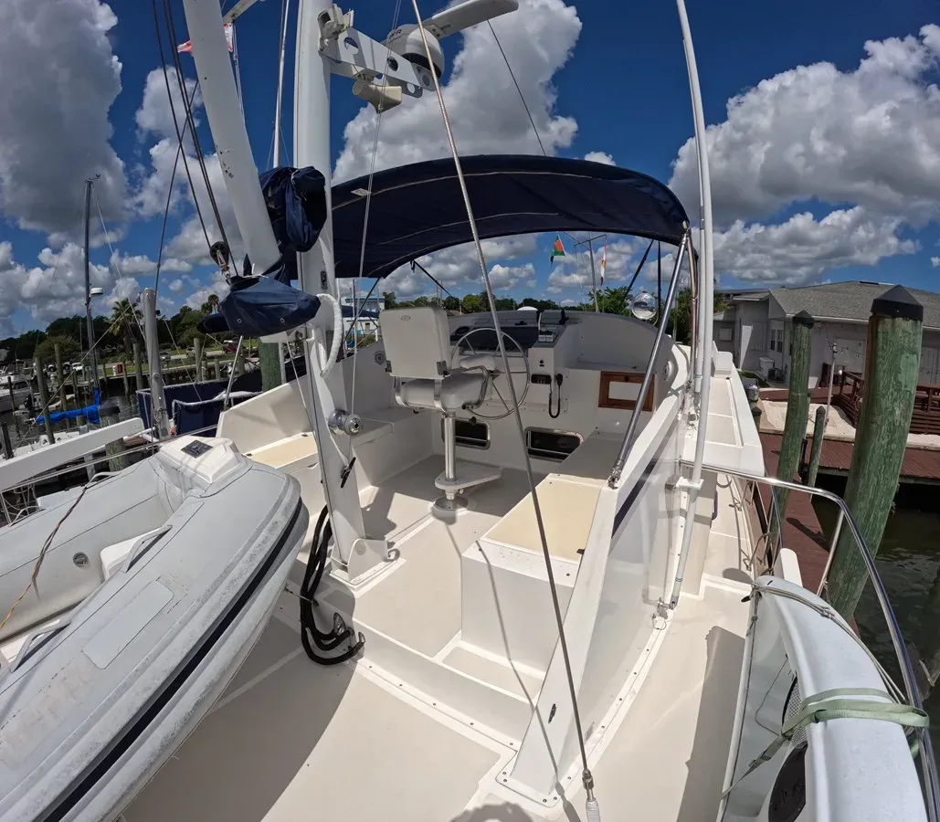 Buy a yacht STILL WATERS 48