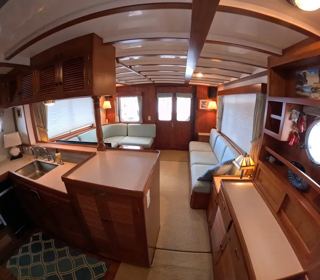 STILL WATERS Raised Pilothouse price