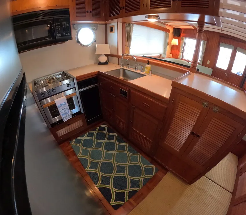 STILL WATERS - KROGEN yacht sale