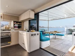 Купить Lagoon 55