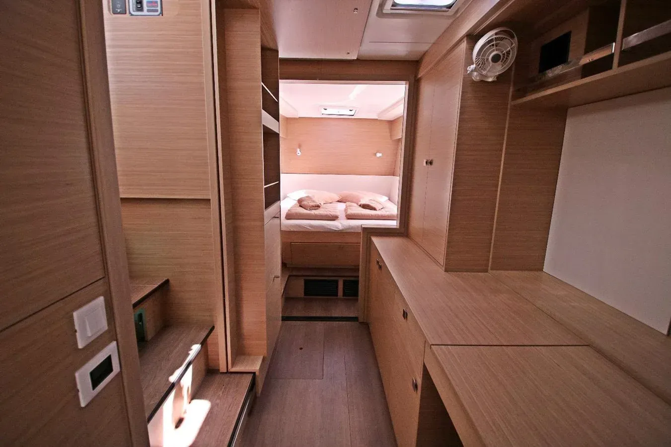 Buy a yacht Lagoon 43 - Lagoon