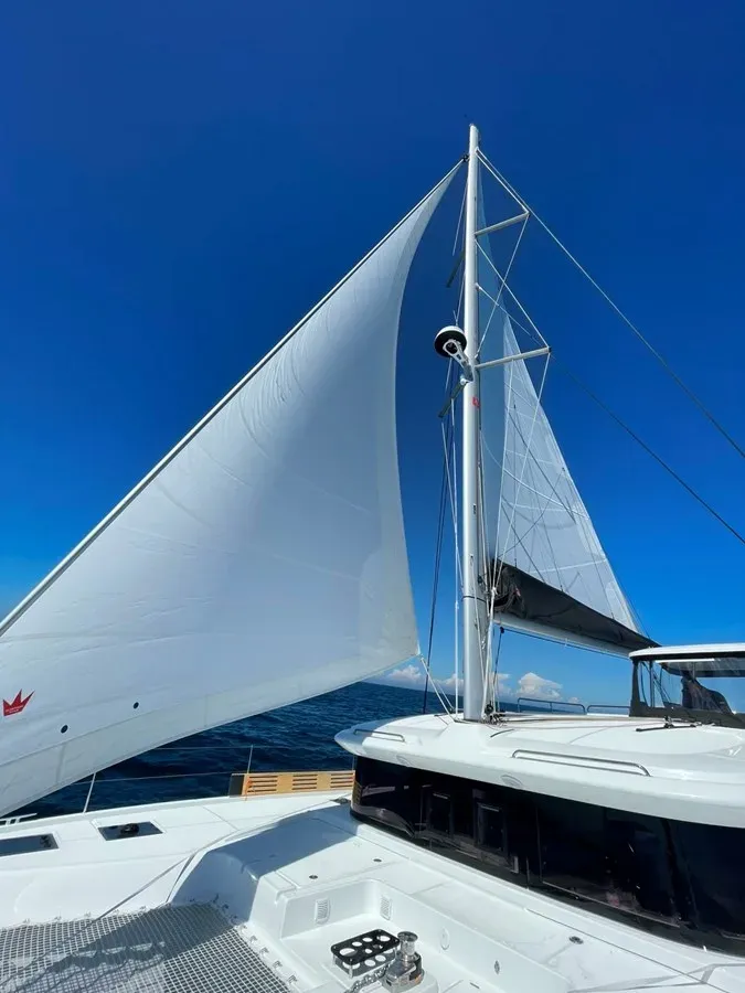Lagoon 43 - Lagoon price