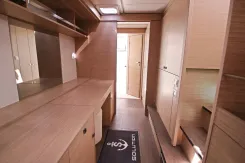 Lagoon 43